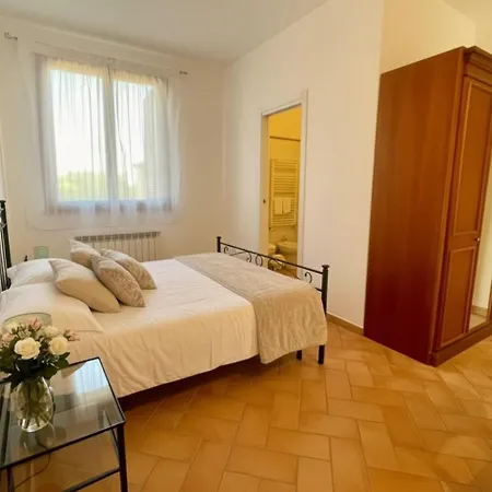 Hotell Ristorante Le Querciolaie Dei Ricci 3*
