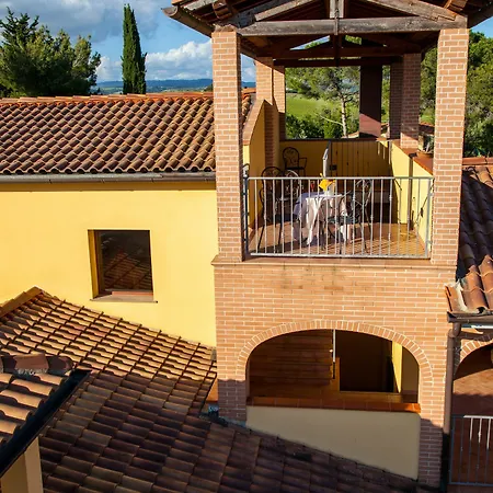 Hotell Ristorante Le Querciolaie Dei Ricci 3*