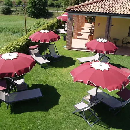 Отель Ristorante Le Querciolaie Dei Ricci